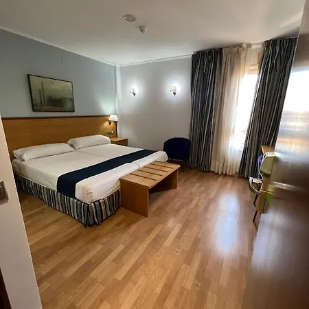 Hotel Cervantes Linares Linares  Buitenkant foto