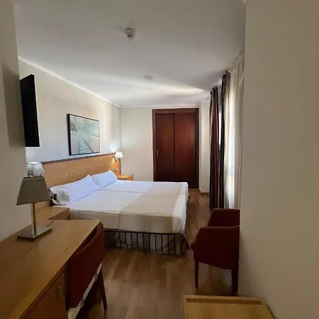 Hotel Cervantes Linares Linares  Buitenkant foto