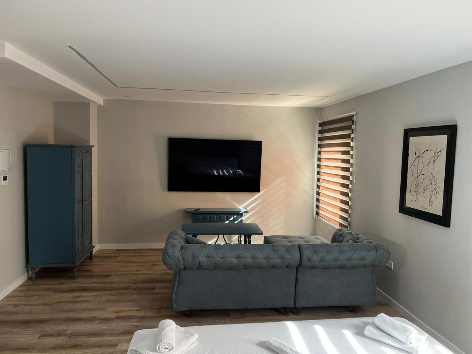 Cervantes Linares Hotel